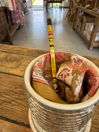 Crayons en papier recyclé • Bee • Legami