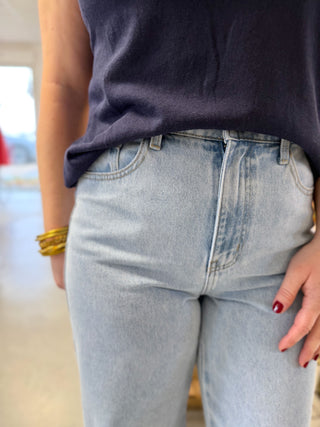 Jean Colombe • Denim Clair