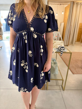 Adèle-Kleid