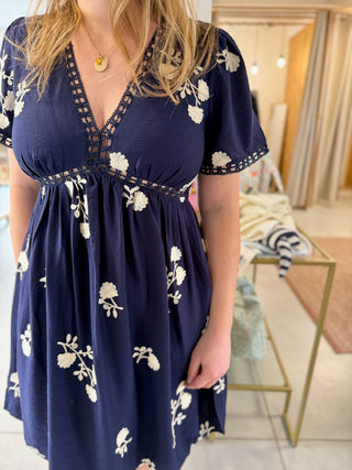 Adèle-Kleid