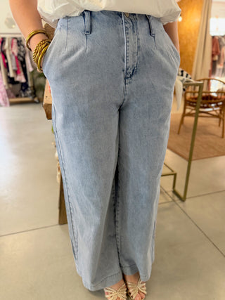 Jean Julie • Light Denim