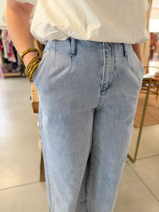 Jean Julie • Light Denim