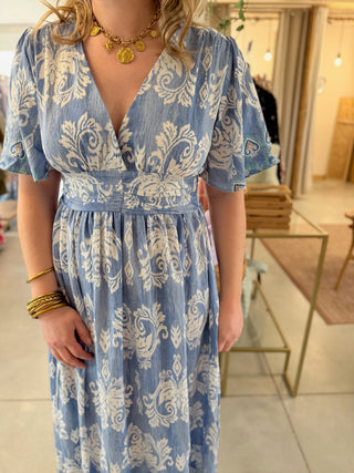 Kleid Nine