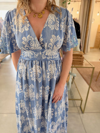 Kleid Nine