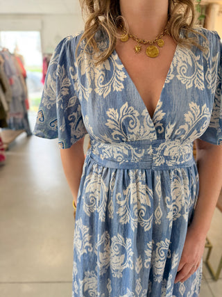 Kleid Nine