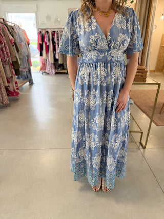 Kleid Nine
