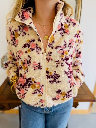 Veste Isaure