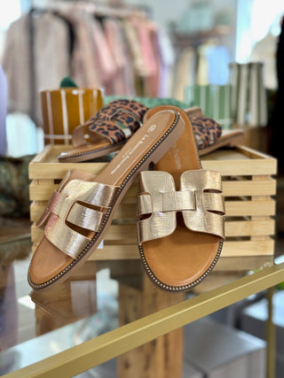 Sandales plates • Champagne