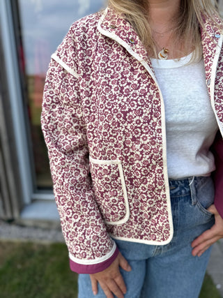 Veste Numa