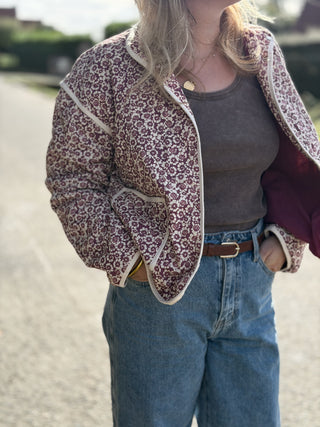 Veste Numa