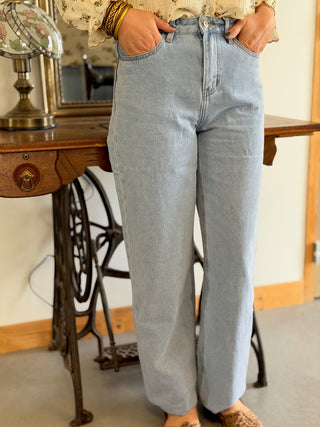 Jean Celestin • Denim Clair