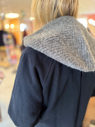 Foulard Triangle Capuche • Gris