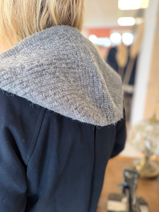 Foulard Triangle Capuche • Gris
