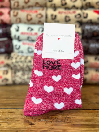 Chaussettes Love More ❤️ Rose à coeurs blancs