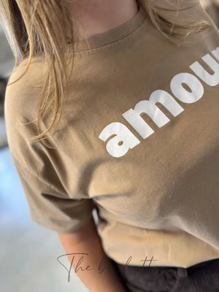T-shirt Amour ❤️ • Beige foncé TU