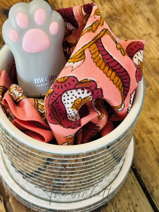 PENCIL SHARPENER WITH CONTAINE MEOW KITTY